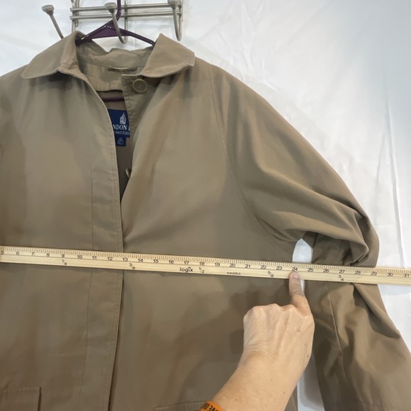 Khaki London Fog Limited Edition Women Sz 12 Zipper Lined‎ Raincoat  Trench Coat - Picture 11 of 15